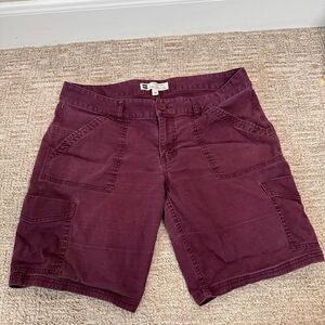 MEC Mountain Equipment Women 14 Cargo Shorts Plum Purple Organic Cotton Stretch